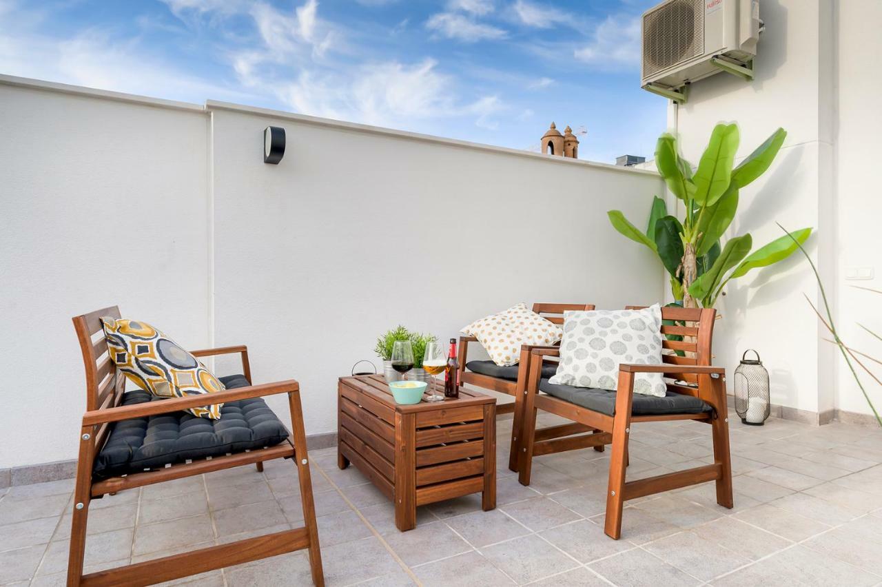 Apartamento Lujo Ancha Del Carmen Малага Экстерьер фото
